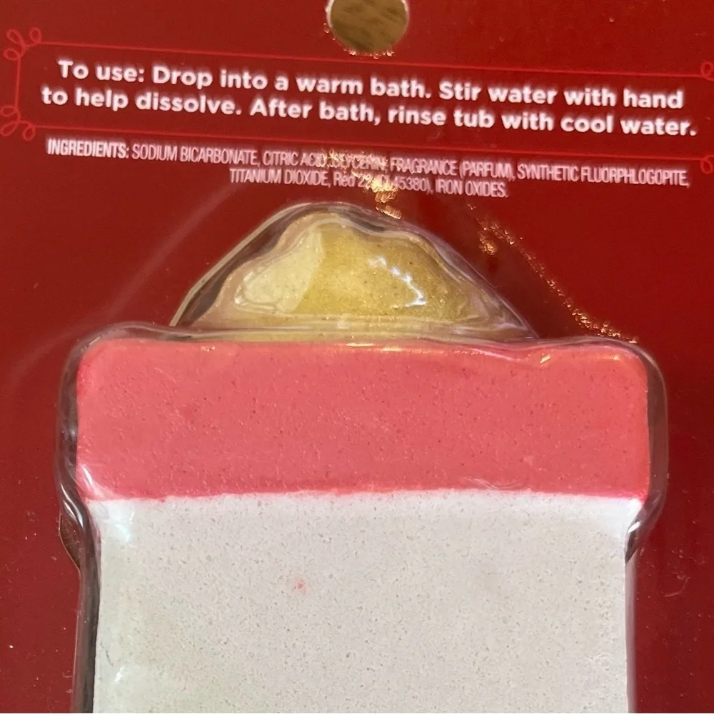 New in package set of 3 bath bombs vanilla crème brûlée coconut macaron
